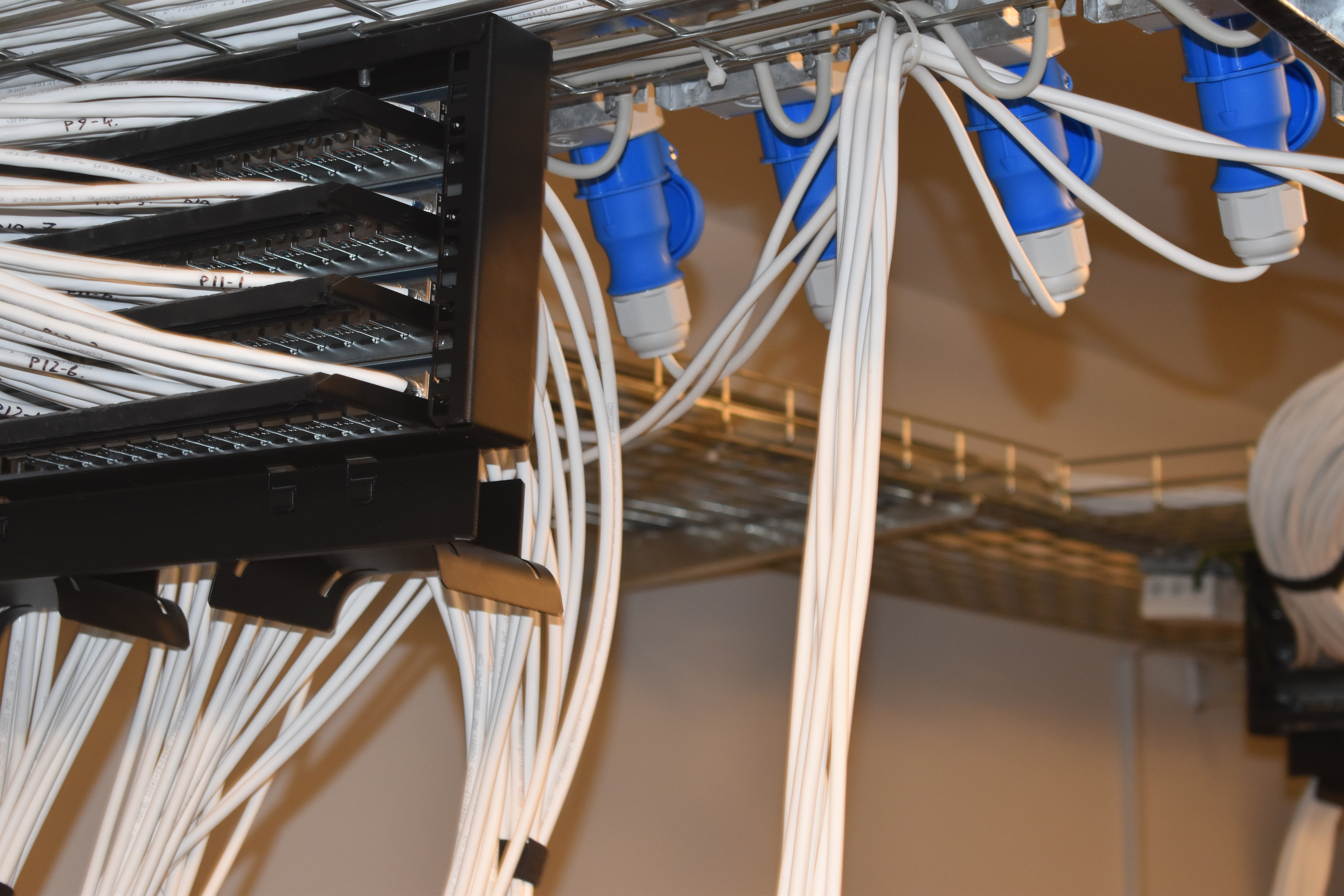 ABA-betjeningspanel i nærbillede.