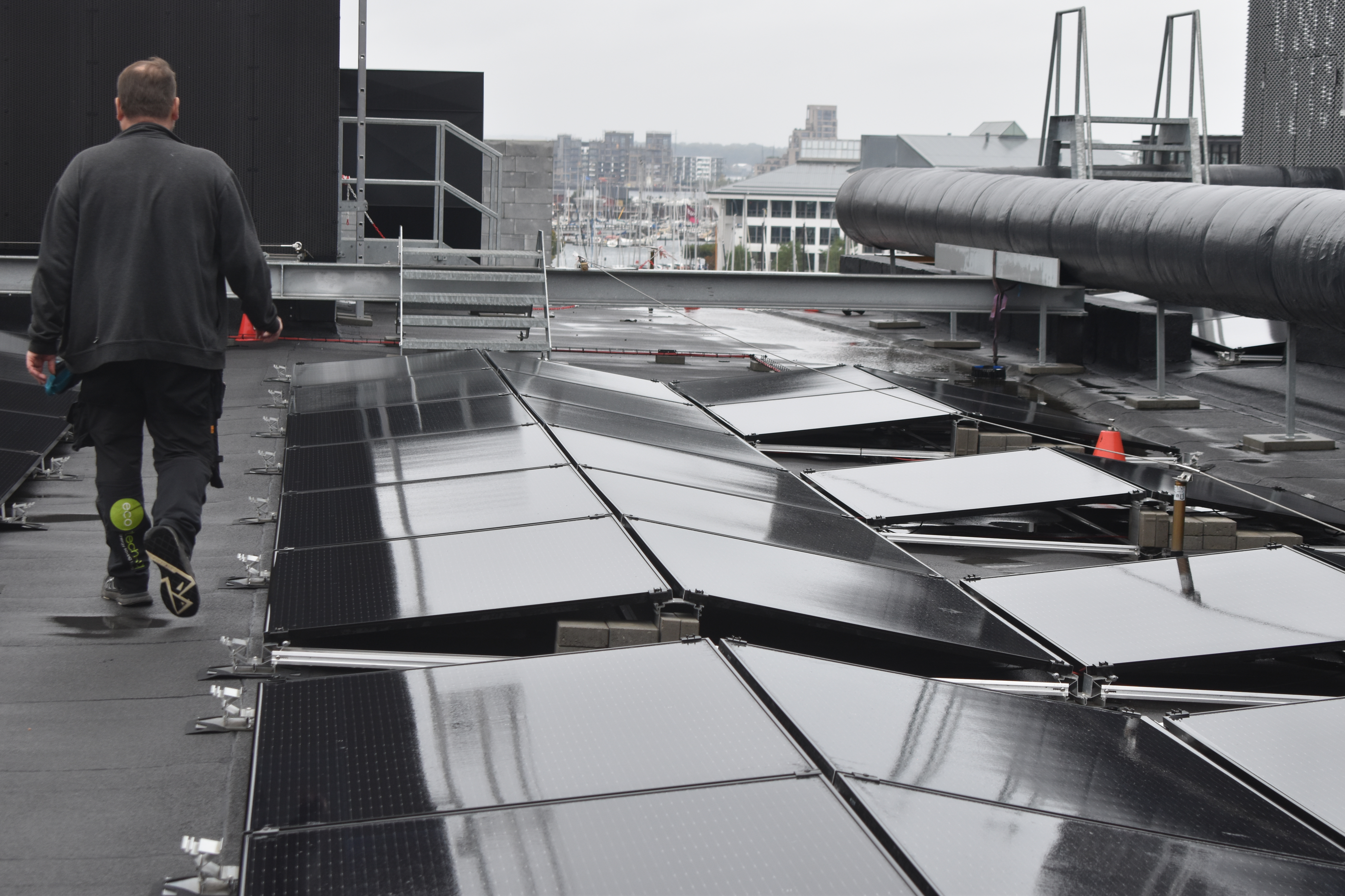 Udendørs køleenhed med R290.